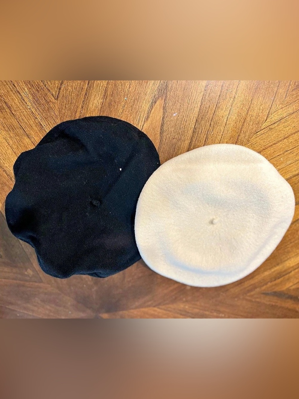 Black, Reversible, Liz Claiborne Leopard Print Lined Beret and Cream & Black